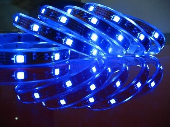 Blå LED stripe med dobbeltsidig tape, SMD, 60cm i gruppen Bil / Bilbelysning / Dioder og lys / SMD LED-strips hos TP E-commerce Nordic AB (38-6022)