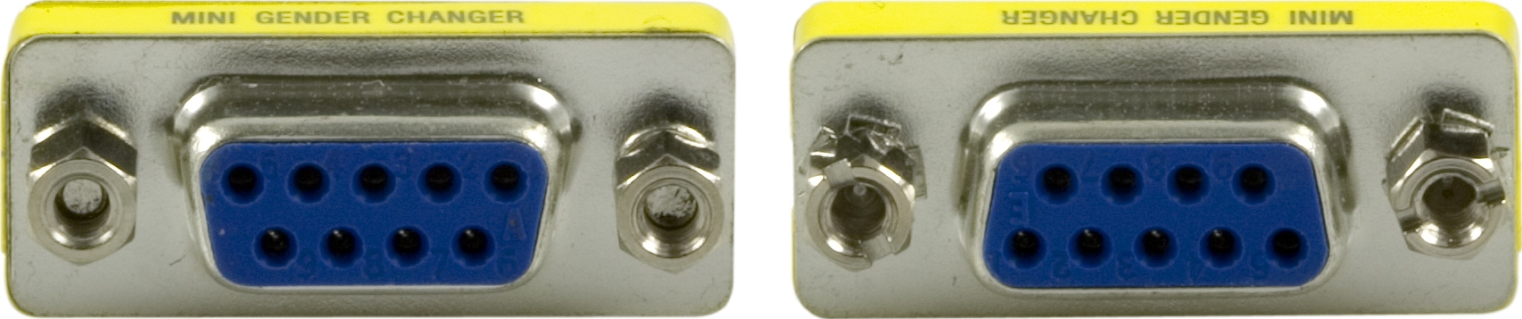 DELTACO kjønnsbryter DB9 input-input