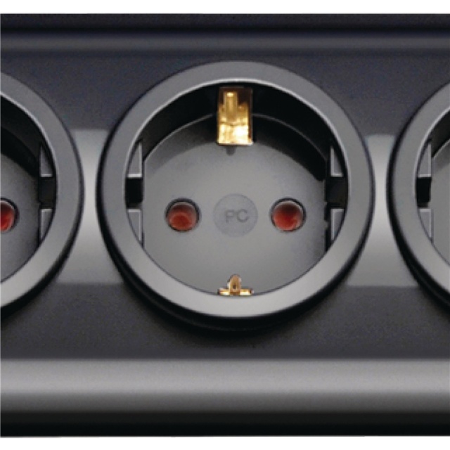 brennenstuhl Overspenning Beskyttet Forlengelse Stikkontakt Primera-Tec 7-Vei2.00 m - Beskyttende Kontakt