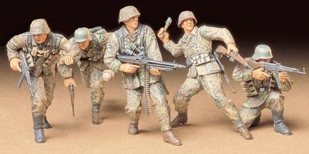Tamiya 1/35 TYSK INFANTERISTER I FRONTLINJEN