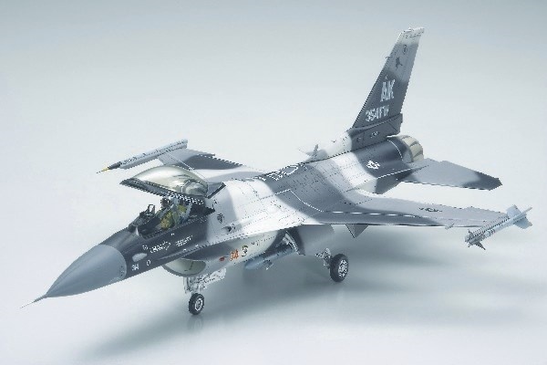 Tamiya 1/48 F-16C/N Aggressor / Adversary