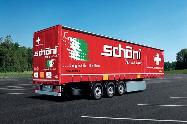 Italeri 1:24 TILHENGER MED GARDINSIDE