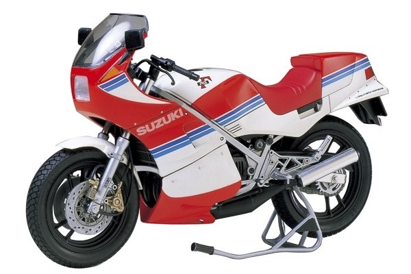 Tamiya 1/12 Suzuki RG250 " med fullt tilleggsutstyr