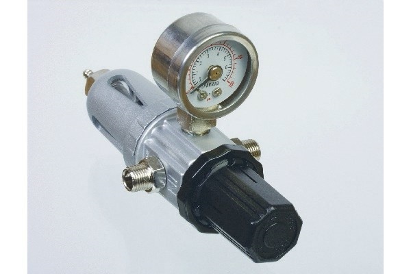 Trykkregulator med manometer 1/8