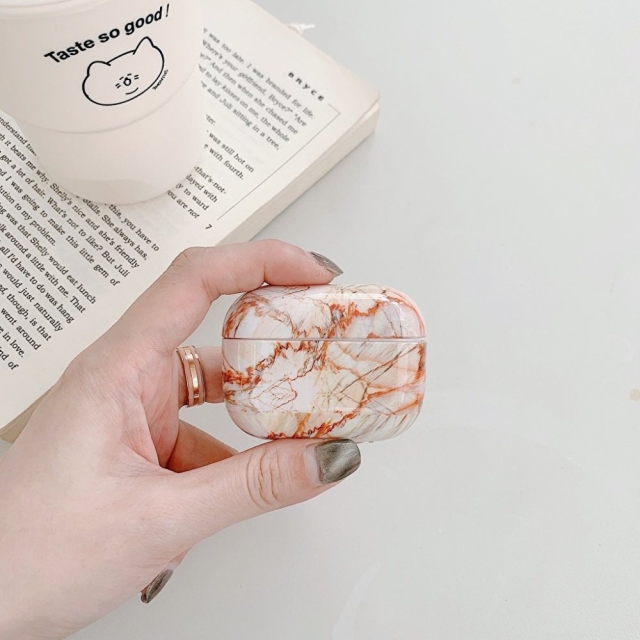 Beskyttelsesvesker til Apple Airpods Pro i flere design