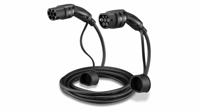 Freev EV-Charge 2000 3 Phase Type 2 to Type 2 11kW/16A/7M