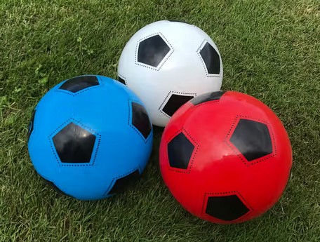 Plastfotball 21 cm, Usorterte farger