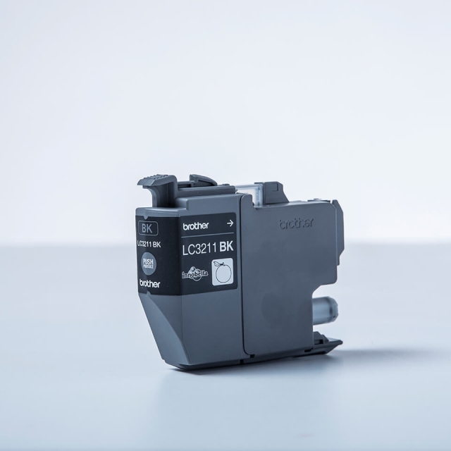 Brother Blekk LC3211BK