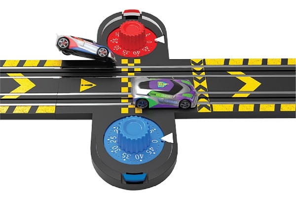Scalextric Micro, tilbehørspakke med ejektor og fangeteller 1:64