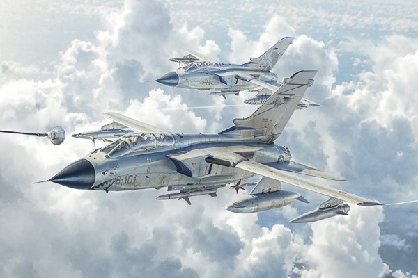 Italeri 1:32 Panavia "TORNADO" ECR