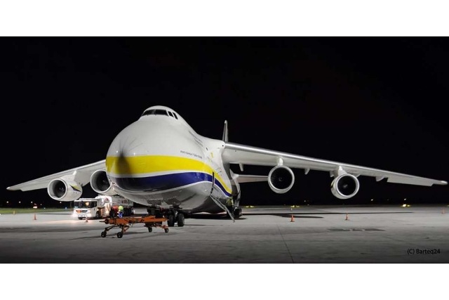 Revell Antonov An-124 Ruslan 1:144