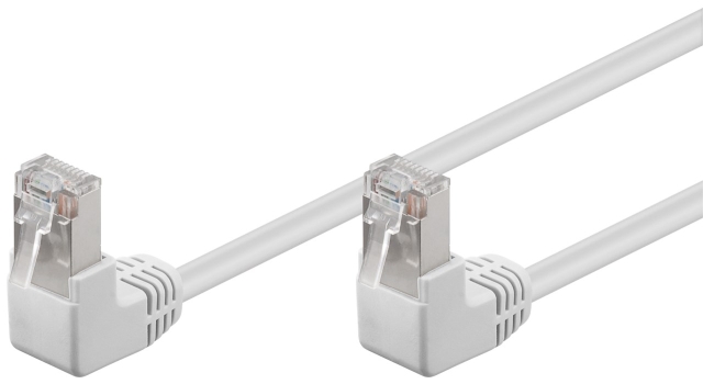 Goobay Kretskabel CAT 5e, 2x 90° vinklet, F/UTP, hvit, 5 m kobberbelagt aluminiumtråd (CCA), 2x RJ45-plugg 90° (8P8C)