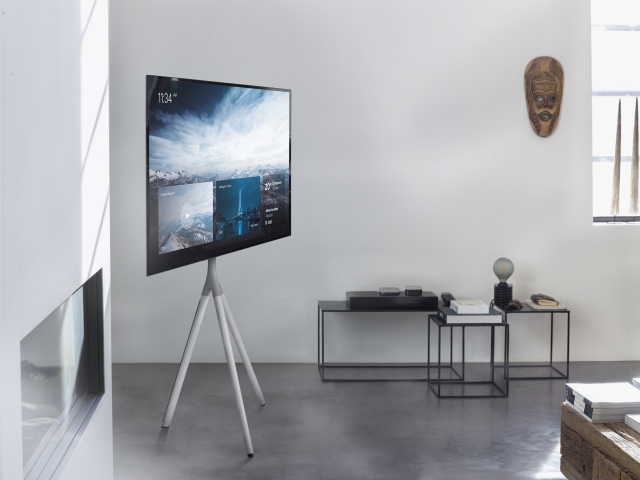 ONE FOR ALL WM7462 - Design gulvstativ for 32-65" TV-er, hvit metall
