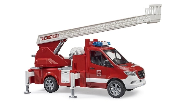 Bruder MB Sprinter brannbil med stige, vannpumpe, lys og lyd (02673)