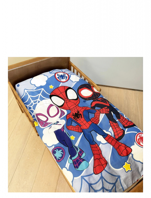 BrandMac Sengetøy – voksenstørrelse 140 x 200 cm – Spidey (1001016)