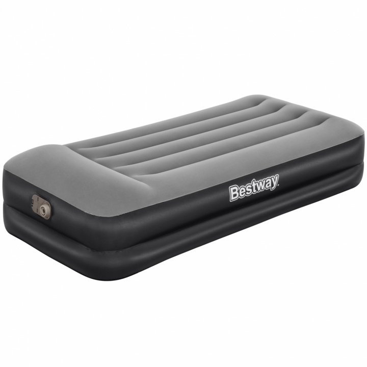 Bestway luftmadrass med innebygd pumpe i gruppen SPORT, FRITID & HOBBY / Friluftsliv / Luftmadrasser og liggeunderlag hos TP E-commerce Nordic AB (38-46736)