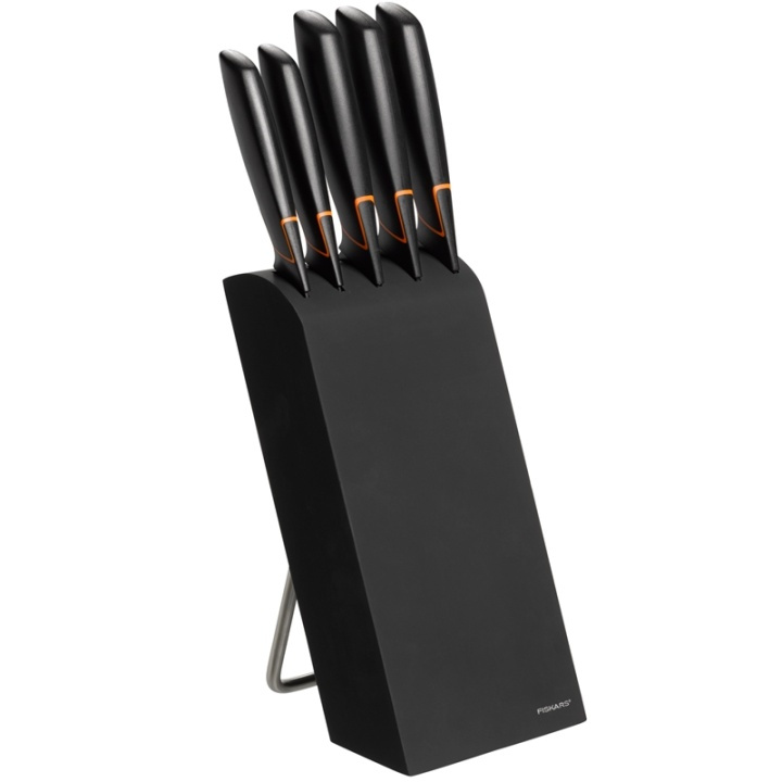 Fiskars Knivblokk Edge med 5 kniver i gruppen HJEM, HUS OG HAGE / Kjøkkenutstyr / Kjøkkenkniver og knivslipere hos TP E-commerce Nordic AB (38-51844)
