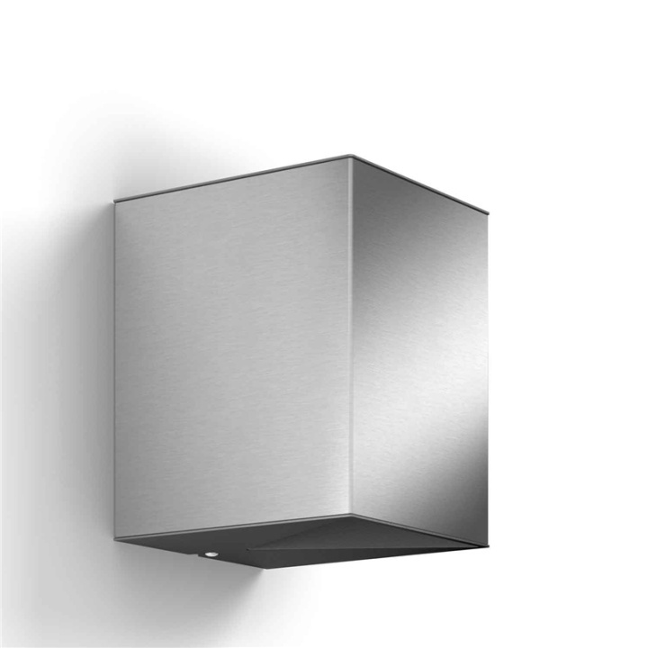 Philips myGarden Cistus LED-vegglampe i gruppen HJEM, HUS OG HAGE / El og belysning / Utendørsbelysning / Fasadebelysning / Uten bevegelsessensor hos TP E-commerce Nordic AB (38-52393)