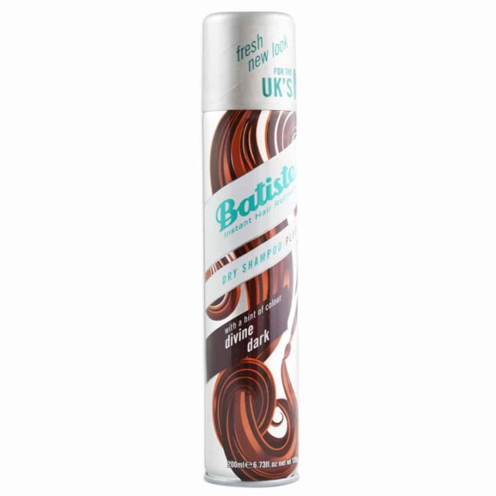 Batiste Dry Shampoo Plus Divine Dark 200ml i gruppen HELSE OG SKJØNNHET / Hår & styling / Hårstyling / Volumprodukter hos TP E-commerce Nordic AB (38-56909)