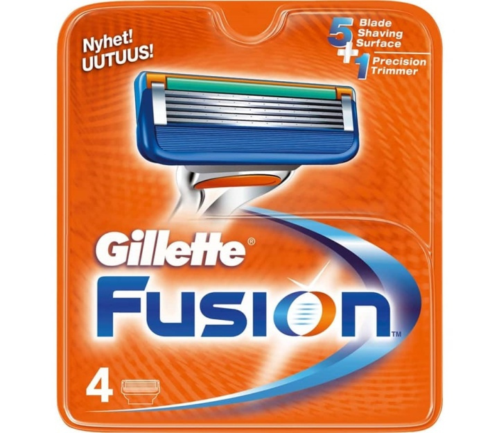 Gillette Fusion 4-pakning i gruppen HELSE OG SKJØNNHET / Hår & styling / Barbering og trimming / Barberhøvler og tilbehør hos TP E-commerce Nordic AB (38-57202)