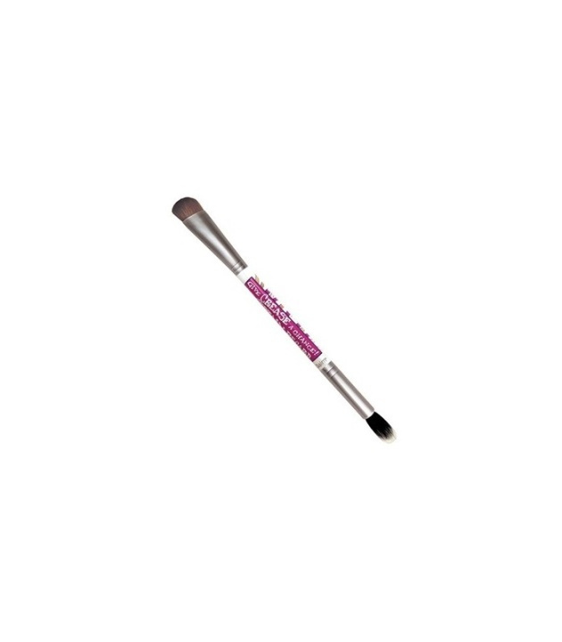 theBalm Give Crease A Chance Brush i gruppen HELSE OG SKJØNNHET / Makeup / Verktøy og sminkesett / Børster og pensler hos TP E-commerce Nordic AB (38-57626)