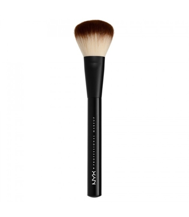 NYX PROF. MAKEUP Pro Powder Brush i gruppen HELSE OG SKJØNNHET / Makeup / Verktøy og sminkesett / Børster og pensler hos TP E-commerce Nordic AB (38-58160)