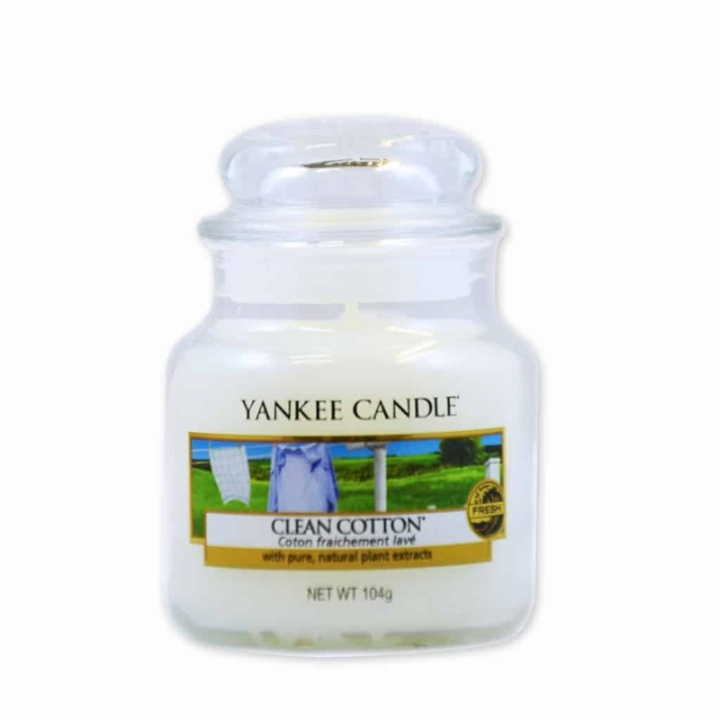Yankee Candle Classic Small Jar Clean Cotton Candle 104g i gruppen HELSE OG SKJØNNHET / Duft og parfyme / Andre dufter / Duftlys hos TP E-commerce Nordic AB (38-59337)