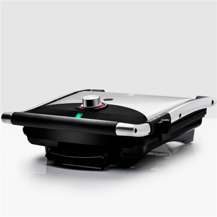 OBH Nordica Panini Grill Easy BBQ 7104 (51317104) i gruppen HJEM, HUS OG HAGE / Husholdningsapparater / Brødristere og toastjern / Bordgriller & Raclette hos TP E-commerce Nordic AB (38-60561)