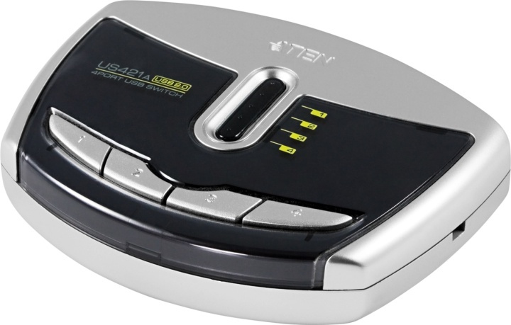 ATEN, automatisk/manuell USB 2.0-bryter, 4 datamaskiner til 1 enhet i gruppen Datautstyr / Datamaskin Tilbehør / USB-Hubs hos TP E-commerce Nordic AB (38-61308)