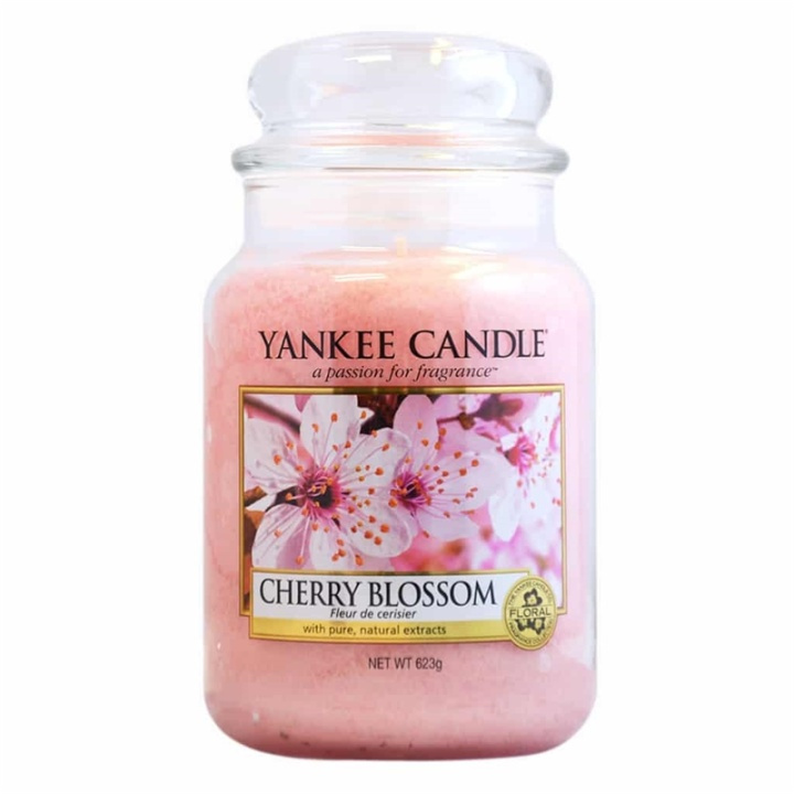 Yankee Candle Classic Large Jar Cherry Blossom Candle 623g i gruppen HELSE OG SKJØNNHET / Duft og parfyme / Andre dufter / Duftlys hos TP E-commerce Nordic AB (38-67626)