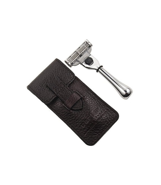 Parker TM-3 Travel Mach-3 Razor with Leather Pouch i gruppen HELSE OG SKJØNNHET / Hår & styling / Barbering og trimming / Barberhøvler og tilbehør hos TP E-commerce Nordic AB (38-70083)