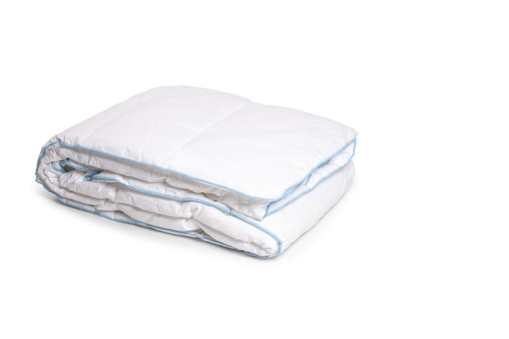 Lord Nelson Teppe Mf Cool White i gruppen HJEM, HUS OG HAGE / Innredning / Dyner hos TP E-commerce Nordic AB (38-75333)