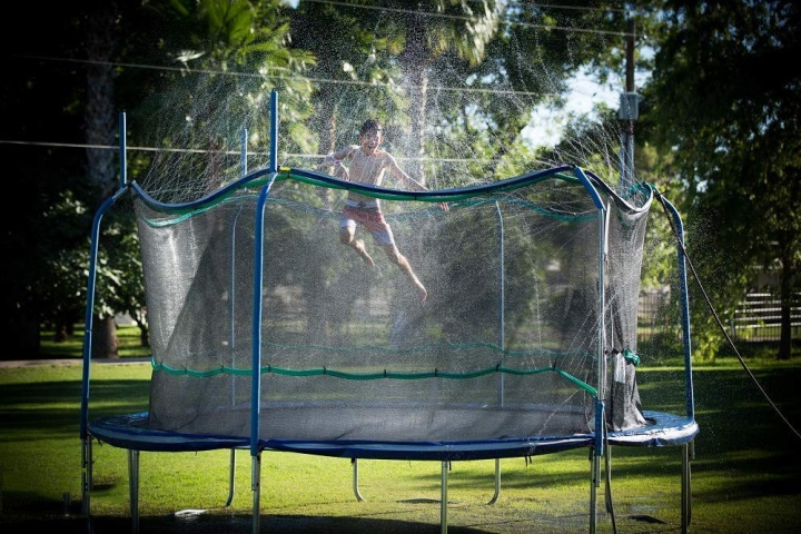 Vannspreder for trampoliner i gruppen LEKER, BARN OG BABY / Uteleker / Hageleker hos TP E-commerce Nordic AB (38-90125)
