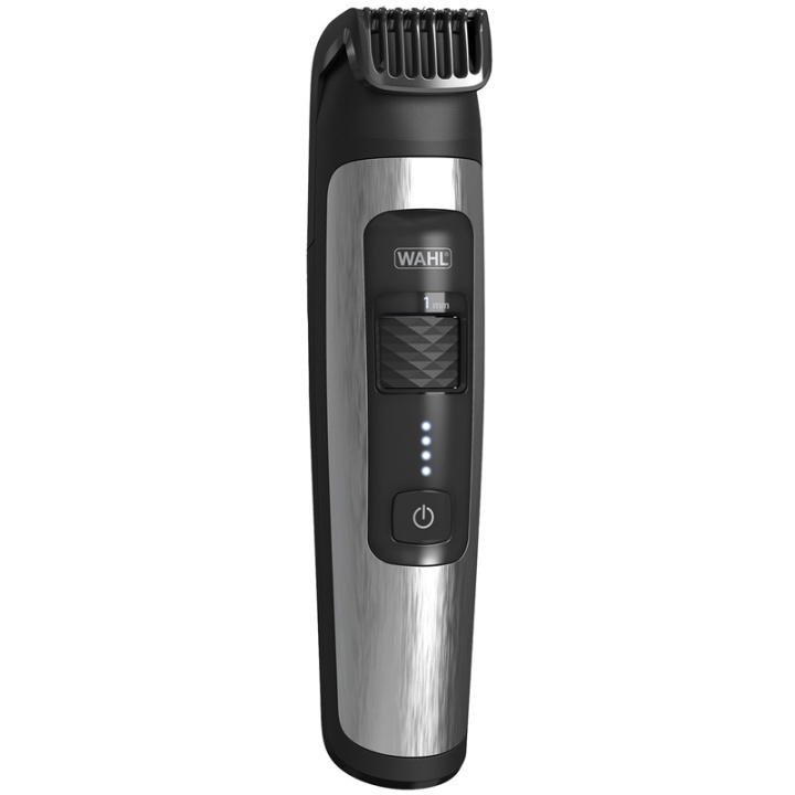 Wahl Skjeggtrimmer Aqua Trim Litium Ion IPX7-klasse i gruppen HELSE OG SKJØNNHET / Hår & styling / Barbering og trimming / Skjeggtrimmere og tilbehør hos TP E-commerce Nordic AB (38-90489)