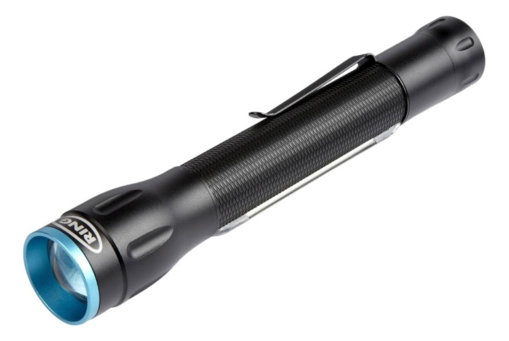 Ring Automotive Zoom 150 lm Alu-lommelykt, oppladbar i gruppen HJEM, HUS OG HAGE / El og belysning / Arbeidsbelysning hos TP E-commerce Nordic AB (38-92968)