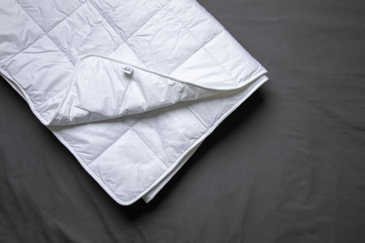 Kosta Linnewäfveri Vekt dyne 11kg, (150x210cm) i gruppen HJEM, HUS OG HAGE / Innredning / Dyner hos TP E-commerce Nordic AB (38-96517)