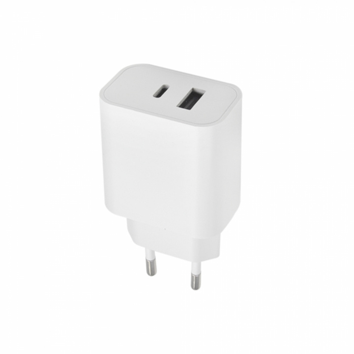 Maxlife MXTC-06 PD QC-lader 1x USB-C 1x USB 20W i gruppen SMARTTELEFON & NETTBRETT / Ladere og Kabler / Vegglader / Vegglader USB hos TP E-commerce Nordic AB (38-96944)