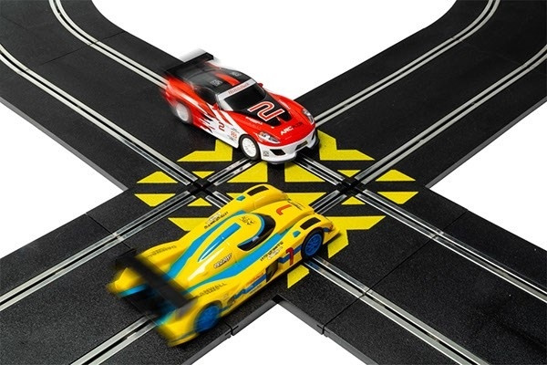 Scalextric rett kryss 90° i gruppen LEKER, BARN OG BABY / Radiostyrt / Bilbaner / Skinner hos TP E-commerce Nordic AB (A01347)