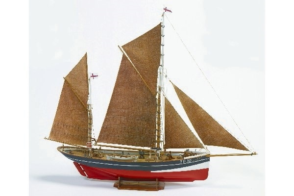 1:50 FD 10 Yawl -Wooden hull i gruppen SPORT, FRITID & HOBBY / Hobby / Tre modeller / Skip hos TP E-commerce Nordic AB (A05428)