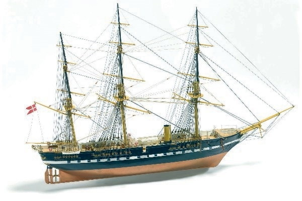 1:100 Fregatten Jylland limited editi - Skrog i tre i gruppen SPORT, FRITID & HOBBY / Hobby / Tre modeller / Skip hos TP E-commerce Nordic AB (A05444)