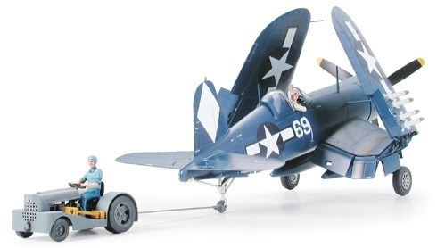 Tamiya 1/48 CORSAIR F4U-1D M/TRAKTOR i gruppen SPORT, FRITID & HOBBY / Hobby / Plastmodeller / Fly & Helikoptre hos TP E-commerce Nordic AB (A06229)