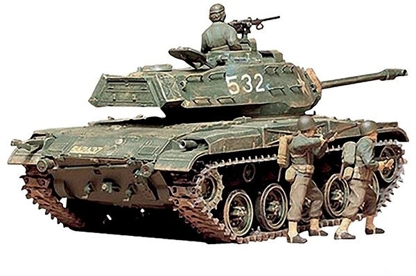 Tamiya 1/35 M41 WALKER BULLDOG i gruppen SPORT, FRITID & HOBBY / Hobby / Plastmodeller / Militære kjøretøy (land) hos TP E-commerce Nordic AB (A06260)