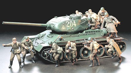 Tamiya 1/35 RUSSIAN ARMY ASSAULT INFANTRY i gruppen SPORT, FRITID & HOBBY / Hobby / Plastmodeller / Militære kjøretøy (land) hos TP E-commerce Nordic AB (A06314)