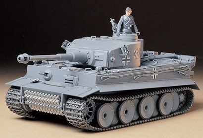 Tamiya 1/35 TIGER I TIDLIG PRODUKSJON i gruppen SPORT, FRITID & HOBBY / Hobby / Plastmodeller / Militære kjøretøy (land) hos TP E-commerce Nordic AB (A06320)