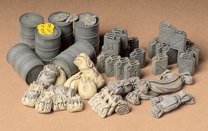 Tamiya 1/35 KJØRETØYSTILBEHØR ALLE WWII i gruppen SPORT, FRITID & HOBBY / Hobby / Plastmodeller / Militære kjøretøy (land) hos TP E-commerce Nordic AB (A06327)