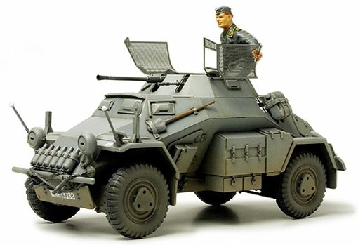 Tamiya 1/35 SDKFZ 222 M/FOTOÆTS i gruppen SPORT, FRITID & HOBBY / Hobby / Plastmodeller / Militære kjøretøy (land) hos TP E-commerce Nordic AB (A06350)