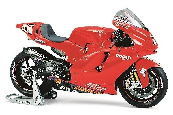 Tamiya 1/12 DUCATI DESMOSEDICI i gruppen SPORT, FRITID & HOBBY / Hobby / Plastmodeller / Motorsykler hos TP E-commerce Nordic AB (A06377)