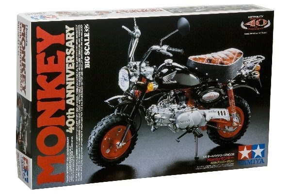 Tamiya 1/6 Honda Monkey 40th anniversary i gruppen SPORT, FRITID & HOBBY / Hobby / Plastmodeller / Motorsykler hos TP E-commerce Nordic AB (A06433)