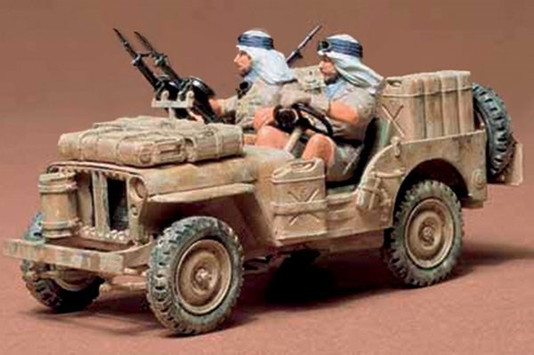 Tamiya 1/35 Britisk SAS Jeep i gruppen SPORT, FRITID & HOBBY / Hobby / Plastmodeller / Militære kjøretøy (land) hos TP E-commerce Nordic AB (A06518)