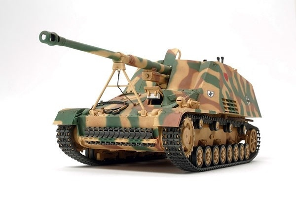 Tamiya 1/35 Nashorn tung stridsvognjager - tysk i gruppen SPORT, FRITID & HOBBY / Hobby / Plastmodeller / Militære kjøretøy (land) hos TP E-commerce Nordic AB (A06531)